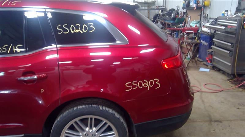 https://f005.backblazeb2.com/file/img-partshotlines-com/Inventory/EC885/Vehicle/19385_09.jpg