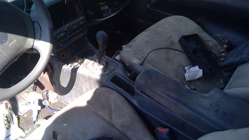 https://f005.backblazeb2.com/file/img-partshotlines-com/Inventory/EC885/Vehicle/19565_09.jpg