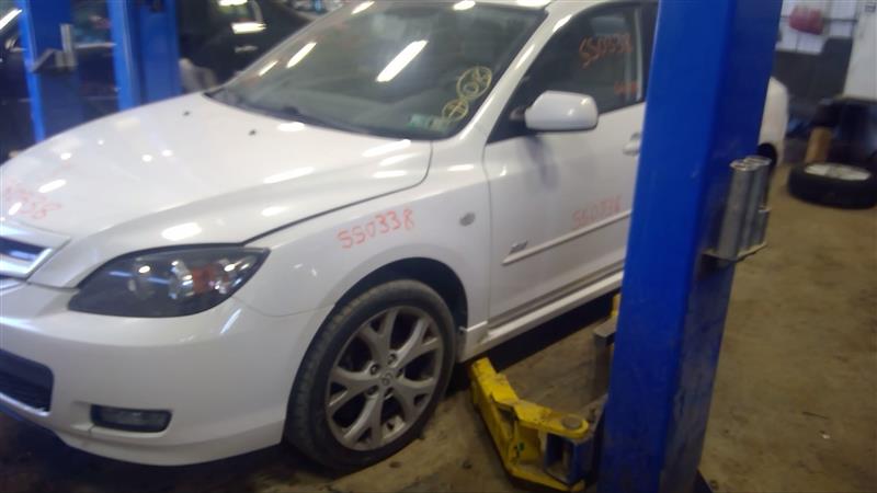 https://f005.backblazeb2.com/file/img-partshotlines-com/Inventory/EC885/Vehicle/19579_07.jpg