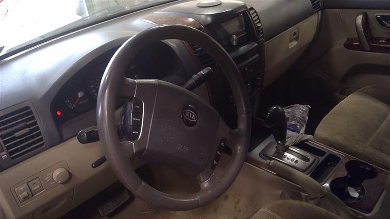 https://f005.backblazeb2.com/file/img-partshotlines-com/Inventory/EC885/Vehicle/19636_10.jpg