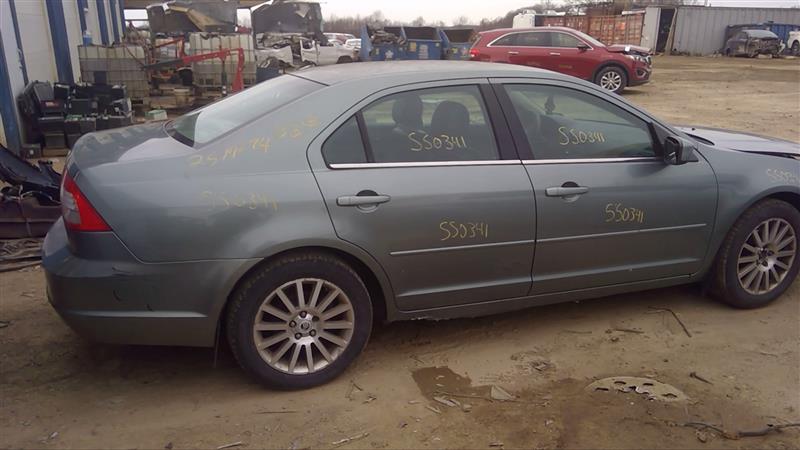 https://f005.backblazeb2.com/file/img-partshotlines-com/Inventory/EC885/Vehicle/19661_08.jpg