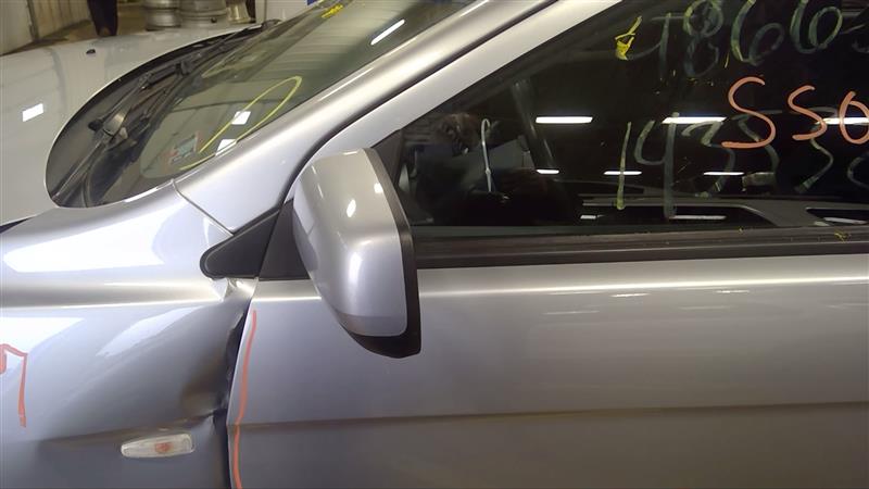 https://f005.backblazeb2.com/file/img-partshotlines-com/Inventory/EC885/Vehicle/19673_07.jpg