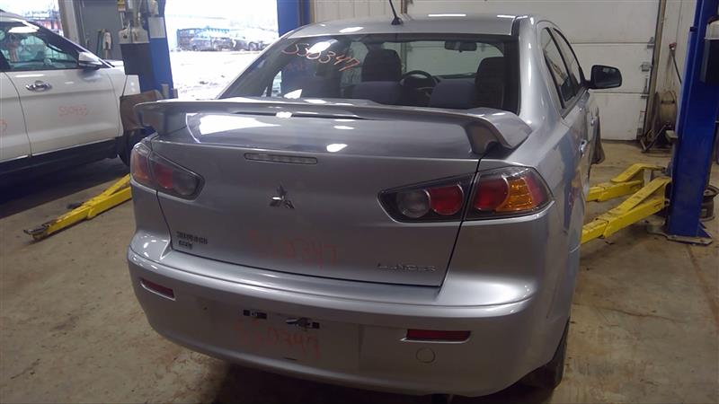 https://f005.backblazeb2.com/file/img-partshotlines-com/Inventory/EC885/Vehicle/19673_11.jpg