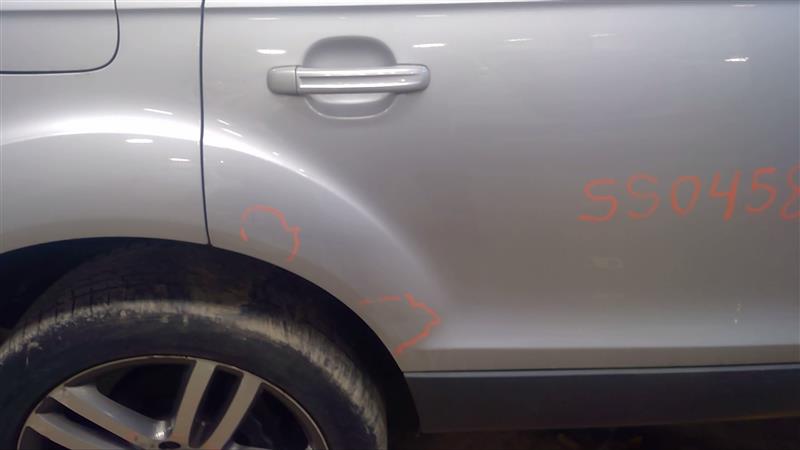 https://f005.backblazeb2.com/file/img-partshotlines-com/Inventory/EC885/Vehicle/19735_11.jpg