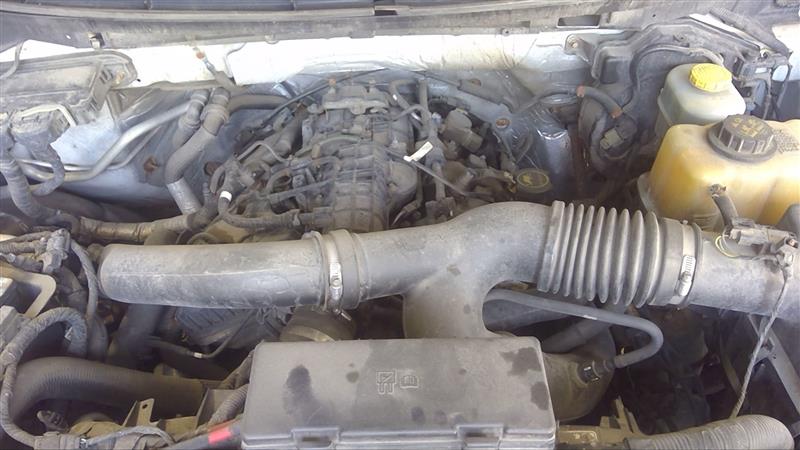 https://f005.backblazeb2.com/file/img-partshotlines-com/Inventory/EC885/Vehicle/19798_01.jpg