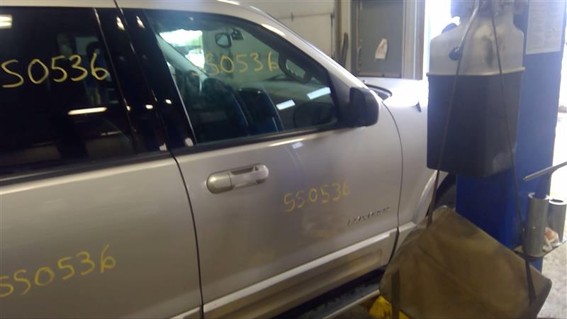 https://f005.backblazeb2.com/file/img-partshotlines-com/Inventory/EC885/Vehicle/19832_09.jpg