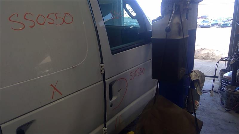 https://f005.backblazeb2.com/file/img-partshotlines-com/Inventory/EC885/Vehicle/19836_11.jpg