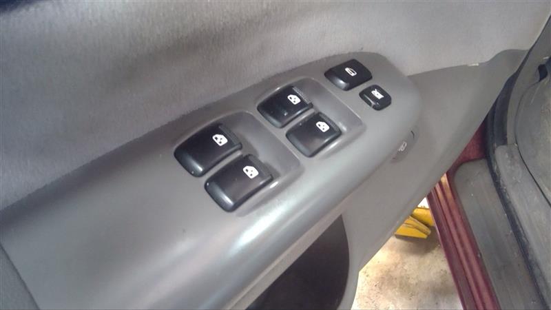 https://f005.backblazeb2.com/file/img-partshotlines-com/Inventory/EC885/Vehicle/19878_12.jpg