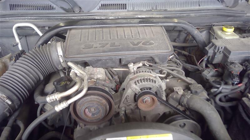 https://f005.backblazeb2.com/file/img-partshotlines-com/Inventory/EC885/Vehicle/19897_01.jpg