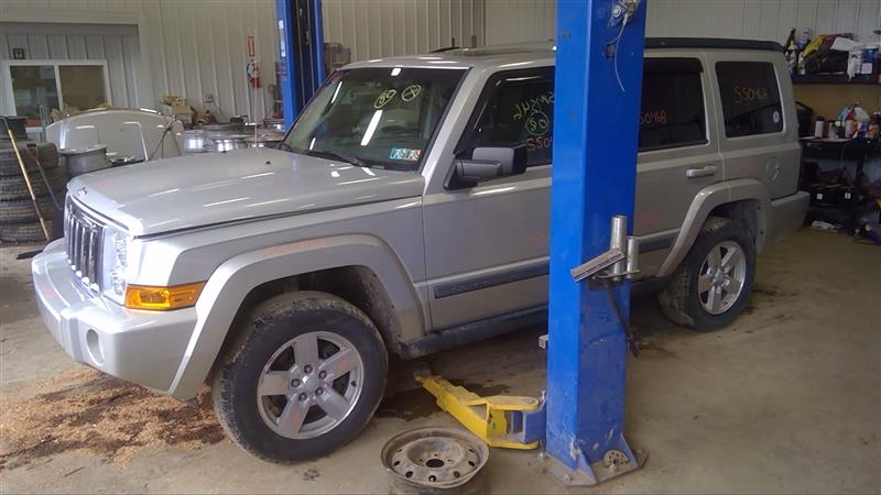 https://f005.backblazeb2.com/file/img-partshotlines-com/Inventory/EC885/Vehicle/19897_07.jpg