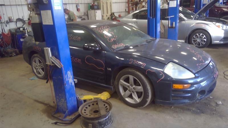 https://f005.backblazeb2.com/file/img-partshotlines-com/Inventory/EC885/Vehicle/19986_05.jpg