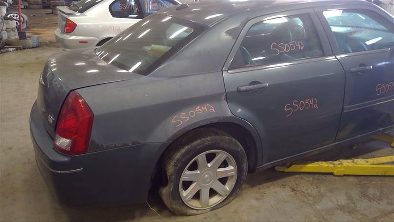 https://f005.backblazeb2.com/file/img-partshotlines-com/Inventory/EC885/Vehicle/20063_09.jpg