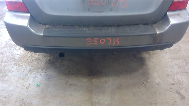 https://f005.backblazeb2.com/file/img-partshotlines-com/Inventory/EC885/Vehicle/20074_10.jpg