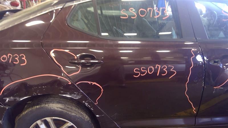 https://f005.backblazeb2.com/file/img-partshotlines-com/Inventory/EC885/Vehicle/20087_10.jpg