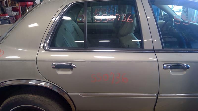 https://f005.backblazeb2.com/file/img-partshotlines-com/Inventory/EC885/Vehicle/20098_12.jpg