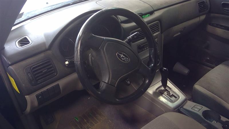 https://f005.backblazeb2.com/file/img-partshotlines-com/Inventory/EC885/Vehicle/20104_10.jpg