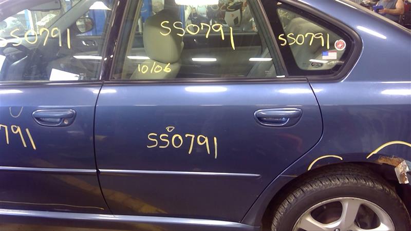 https://f005.backblazeb2.com/file/img-partshotlines-com/Inventory/EC885/Vehicle/20153_07.jpg