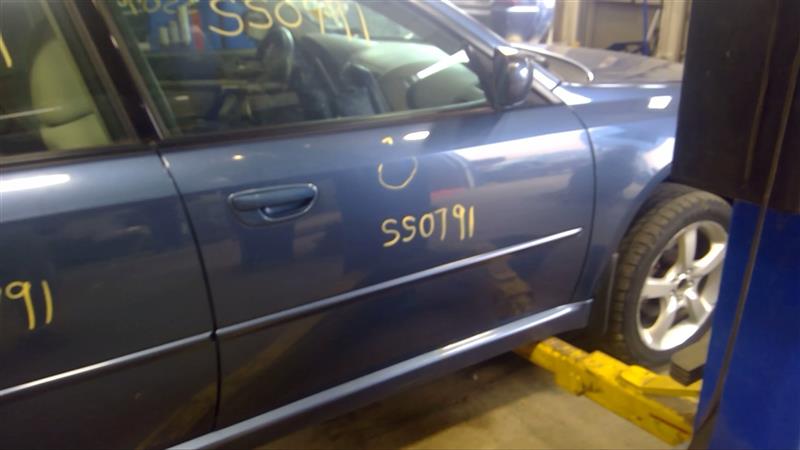https://f005.backblazeb2.com/file/img-partshotlines-com/Inventory/EC885/Vehicle/20153_08.jpg