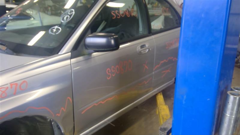 https://f005.backblazeb2.com/file/img-partshotlines-com/Inventory/EC885/Vehicle/20255_08.jpg
