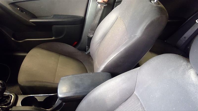 https://f005.backblazeb2.com/file/img-partshotlines-com/Inventory/EC885/Vehicle/20258_12.jpg