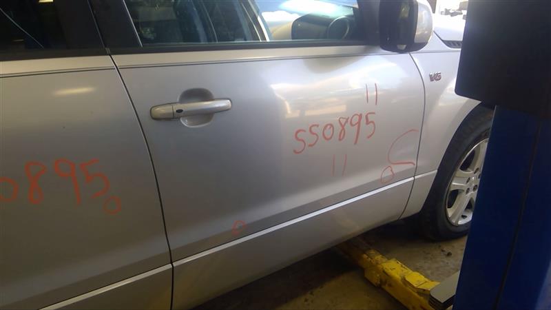 https://f005.backblazeb2.com/file/img-partshotlines-com/Inventory/EC885/Vehicle/20299_09.jpg