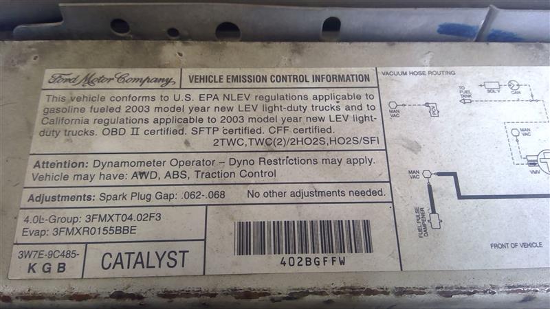 https://f005.backblazeb2.com/file/img-partshotlines-com/Inventory/EC885/Vehicle/20321_03.jpg