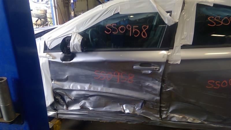 https://f005.backblazeb2.com/file/img-partshotlines-com/Inventory/EC885/Vehicle/20370_07.jpg
