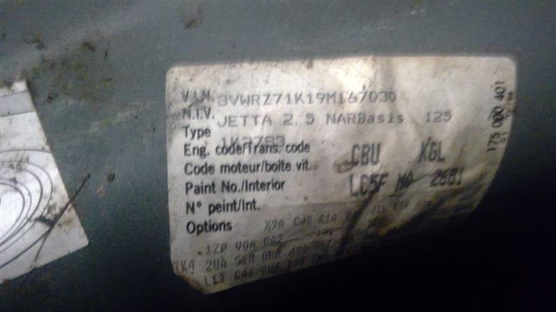 https://f005.backblazeb2.com/file/img-partshotlines-com/Inventory/EC885/Vehicle/20429_09.jpg