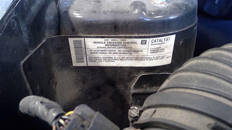 https://f005.backblazeb2.com/file/img-partshotlines-com/Inventory/EC885/Vehicle/20435_04.jpg