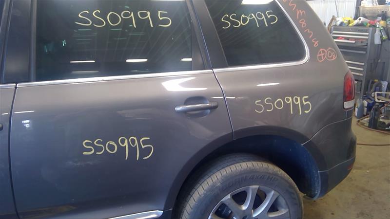 https://f005.backblazeb2.com/file/img-partshotlines-com/Inventory/EC885/Vehicle/20441_09.jpg