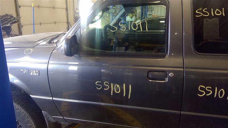 https://f005.backblazeb2.com/file/img-partshotlines-com/Inventory/EC885/Vehicle/20460_09.jpg