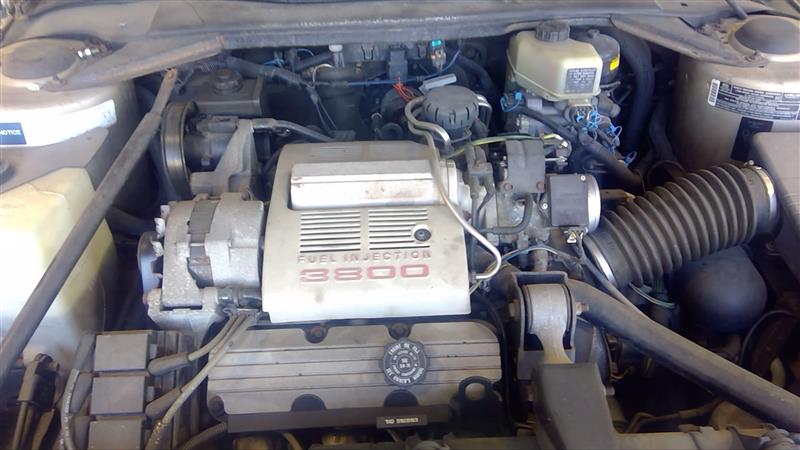 https://f005.backblazeb2.com/file/img-partshotlines-com/Inventory/EC885/Vehicle/20462_01.jpg