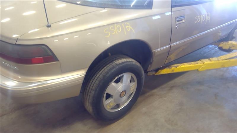 https://f005.backblazeb2.com/file/img-partshotlines-com/Inventory/EC885/Vehicle/20462_10.jpg