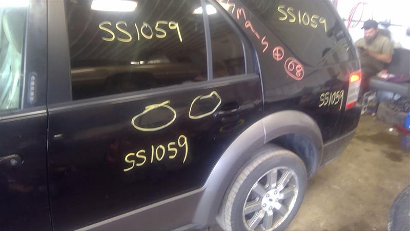 https://f005.backblazeb2.com/file/img-partshotlines-com/Inventory/EC885/Vehicle/20507_10.jpg