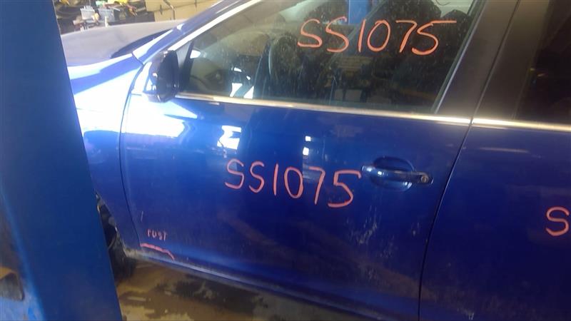 https://f005.backblazeb2.com/file/img-partshotlines-com/Inventory/EC885/Vehicle/20521_07.jpg