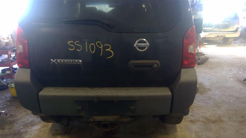 https://f005.backblazeb2.com/file/img-partshotlines-com/Inventory/EC885/Vehicle/20535_10.jpg