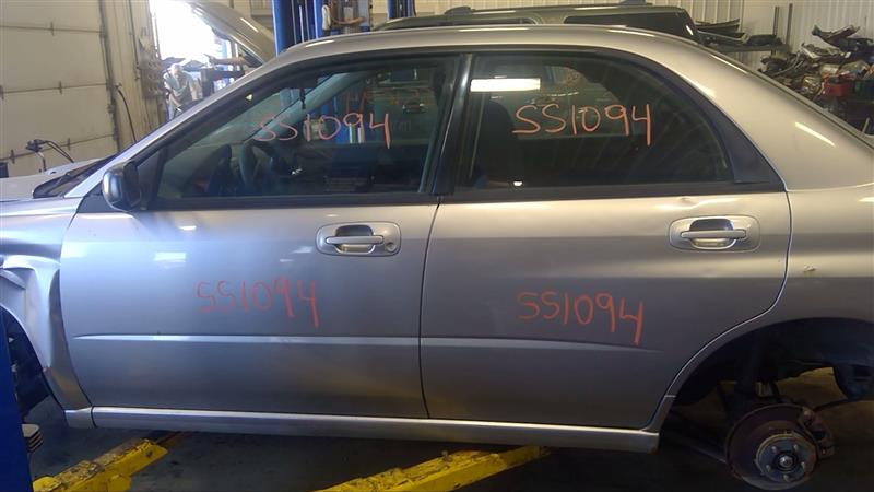 https://f005.backblazeb2.com/file/img-partshotlines-com/Inventory/EC885/Vehicle/20537_07.jpg