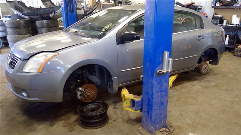 https://f005.backblazeb2.com/file/img-partshotlines-com/Inventory/EC885/Vehicle/20552_08.jpg