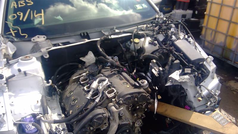 https://f005.backblazeb2.com/file/img-partshotlines-com/Inventory/EC885/Vehicle/20557_01.jpg