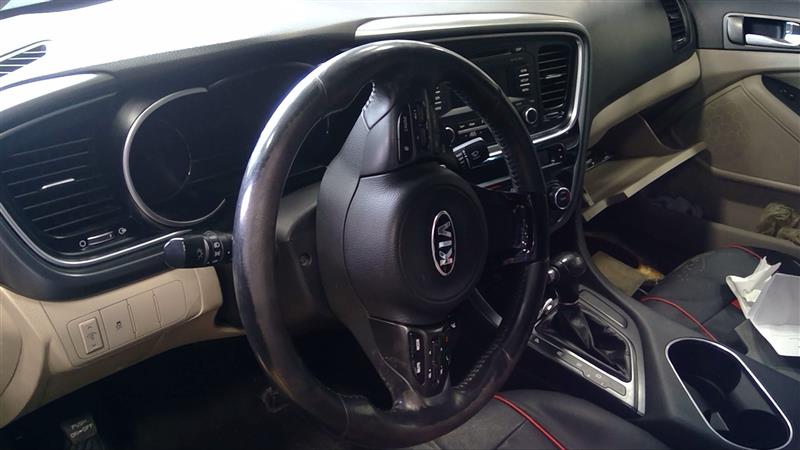 https://f005.backblazeb2.com/file/img-partshotlines-com/Inventory/EC885/Vehicle/20582_09.jpg