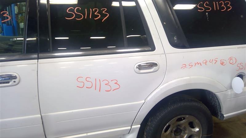 https://f005.backblazeb2.com/file/img-partshotlines-com/Inventory/EC885/Vehicle/20588_09.jpg