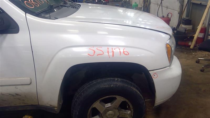 https://f005.backblazeb2.com/file/img-partshotlines-com/Inventory/EC885/Vehicle/20705_06.jpg
