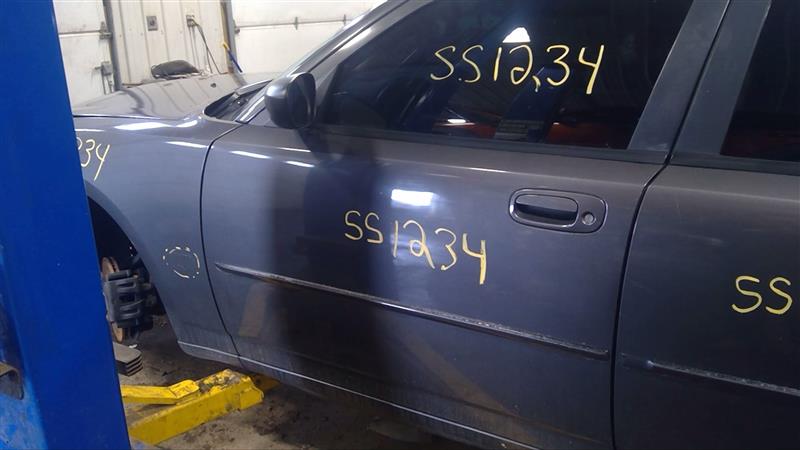 https://f005.backblazeb2.com/file/img-partshotlines-com/Inventory/EC885/Vehicle/20745_11.jpg