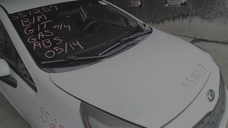 https://f005.backblazeb2.com/file/img-partshotlines-com/Inventory/EC885/Vehicle/20801_04.jpg