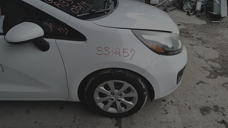 https://f005.backblazeb2.com/file/img-partshotlines-com/Inventory/EC885/Vehicle/20801_05.jpg