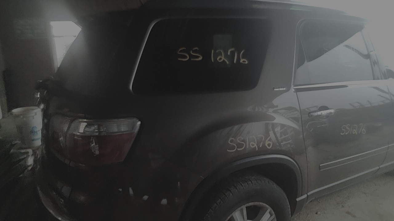 https://f005.backblazeb2.com/file/img-partshotlines-com/Inventory/EC885/Vehicle/20814_12.jpg