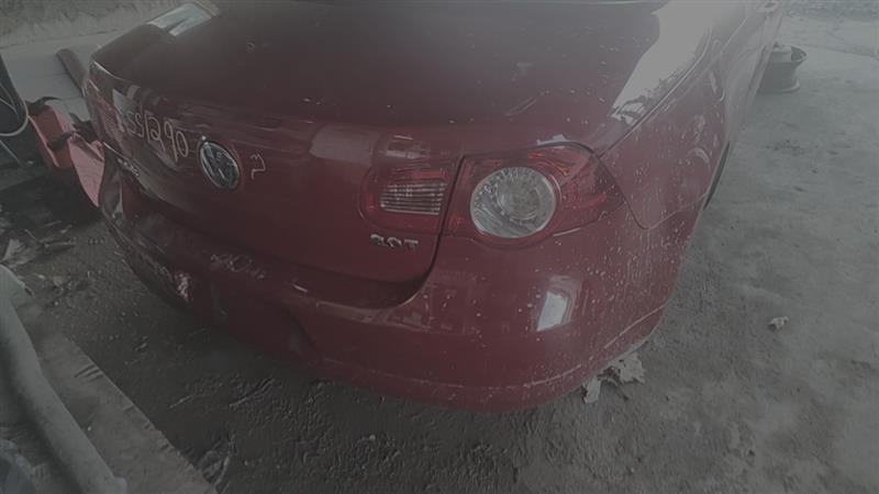 https://f005.backblazeb2.com/file/img-partshotlines-com/Inventory/EC885/Vehicle/20818_11.jpg