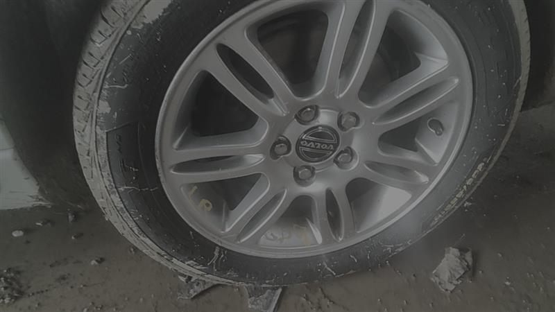 https://f005.backblazeb2.com/file/img-partshotlines-com/Inventory/EC885/Vehicle/20819_11.jpg
