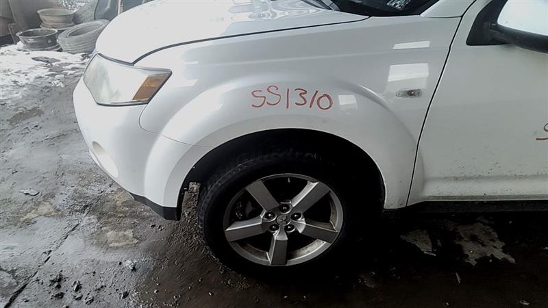 https://f005.backblazeb2.com/file/img-partshotlines-com/Inventory/EC885/Vehicle/20854_07.jpg