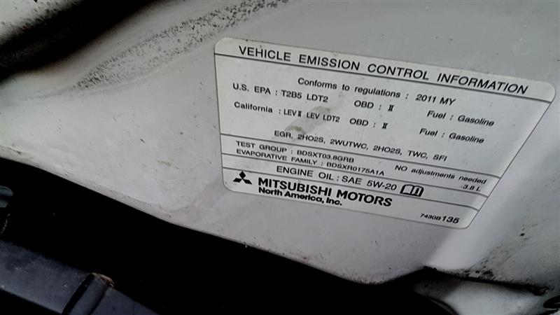 https://f005.backblazeb2.com/file/img-partshotlines-com/Inventory/EC885/Vehicle/20896_02.jpg